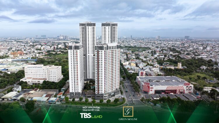GREEN SKYLINE
