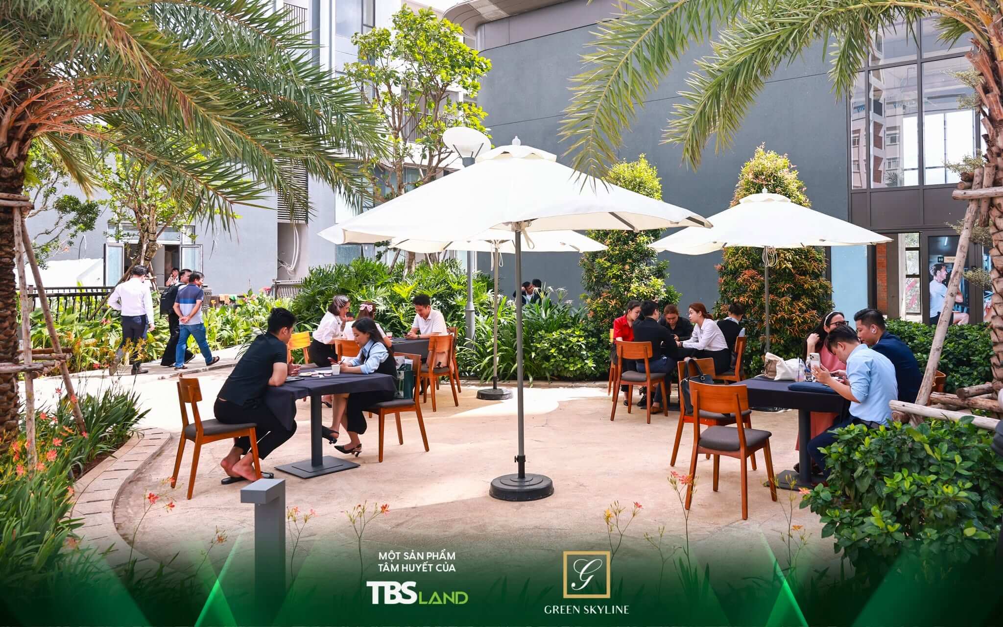 NHỊP SỐNG HIỆN HỮU QUA SỰ KIỆN "TỰ HÀO SẮC ĐỎ, GÕ CỬA NHÀ SANG - TRẢI NGHIỆM THỰC TẾ GREEN SKYLINE"
